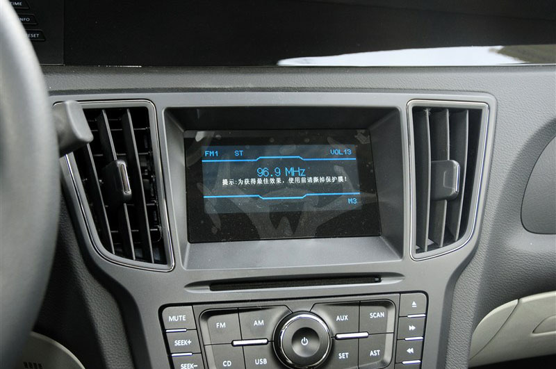 2014款 1.5L 手动标准版