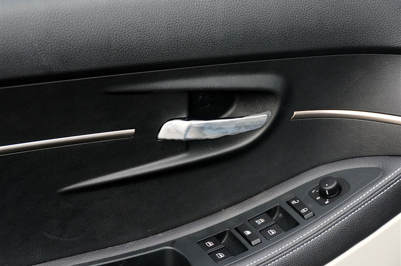 2014款 1.5L 手动标准版