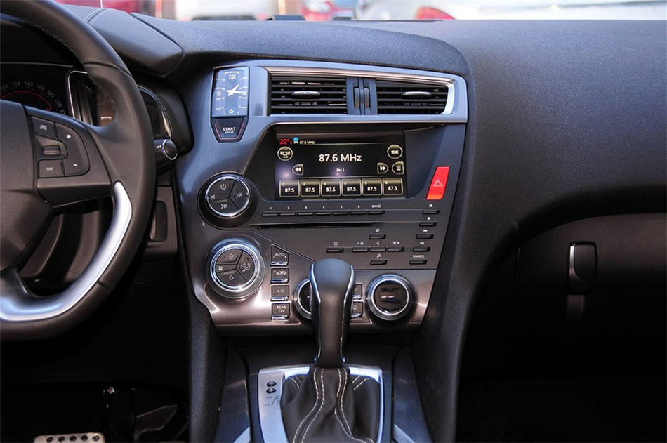 DS5 2013 1.6T AT THP200 