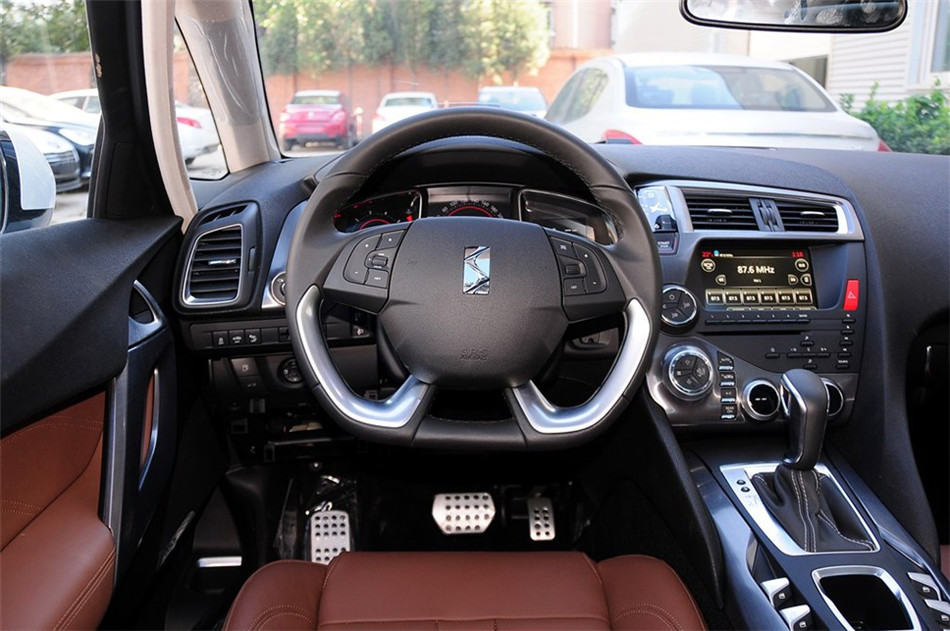 DS5 2013 1.6T AT THP200 