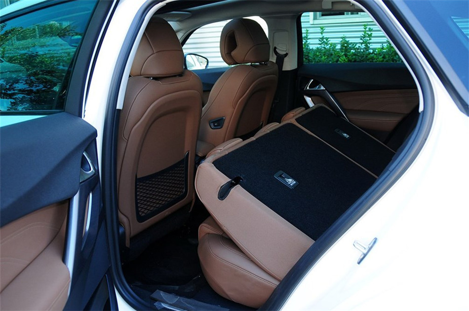 DS5 2013 1.6T AT THP200 οռ