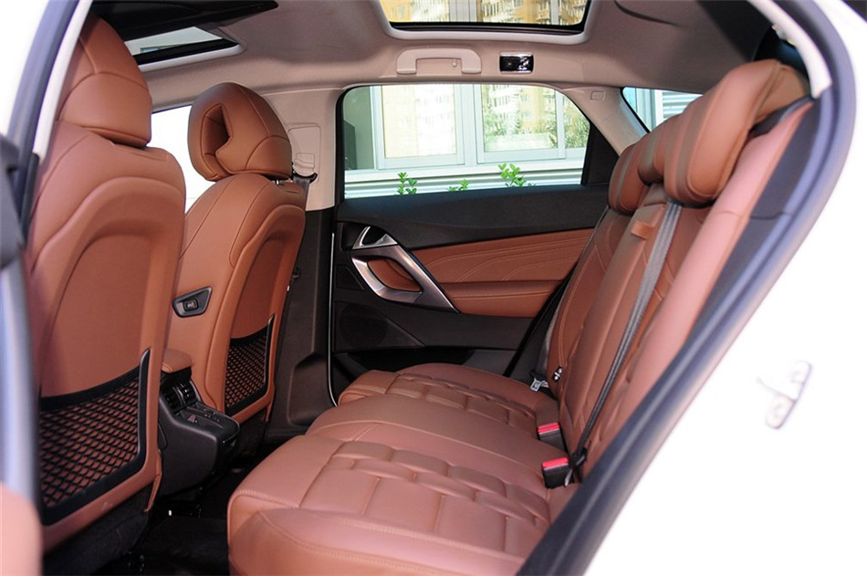 DS5 2013 1.6T AT THP200 οռ