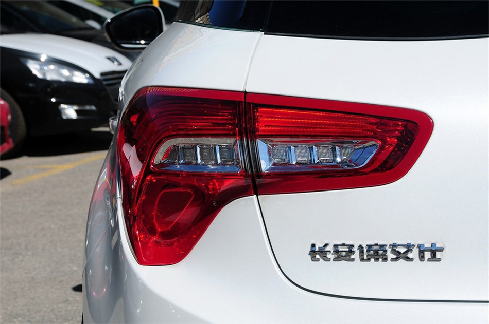 DS5 2013 1.6T AT THP200 