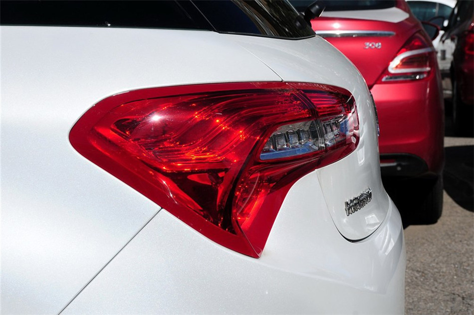 DS5 2013 1.6T AT THP200 