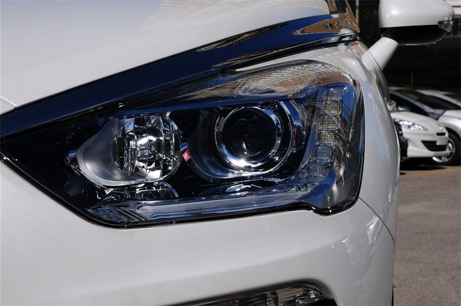 DS5 2013 1.6T AT THP200 