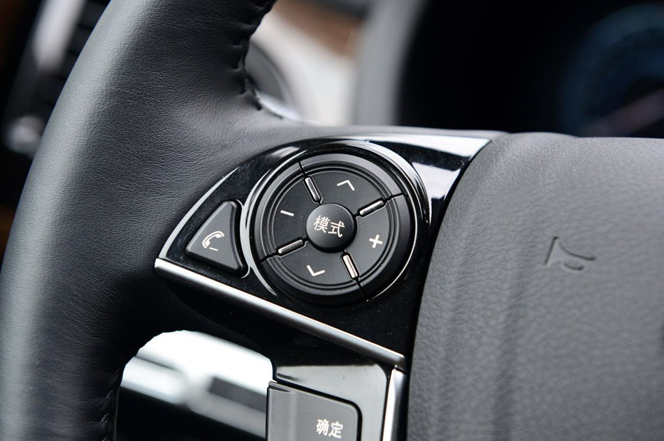 2015款 2.0T 四驱旗舰型 内饰