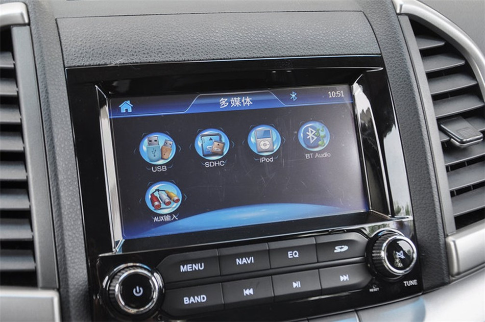 2014款 1.5L MT 豪华智能型 内饰