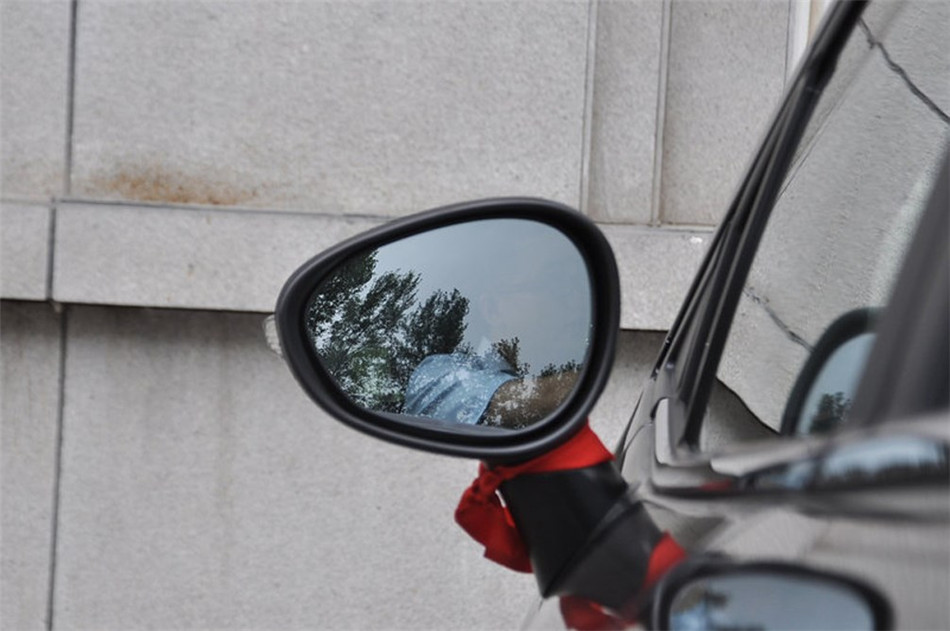 2014款 1.5L MT 豪华智能型 其他