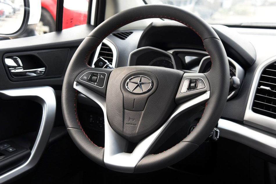 2016款 1.5L 手动豪华智能型 内饰