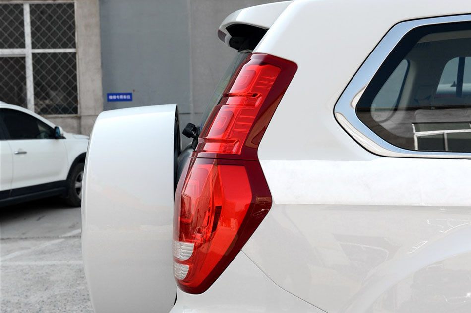 2015款 2.0T 标准型 细节