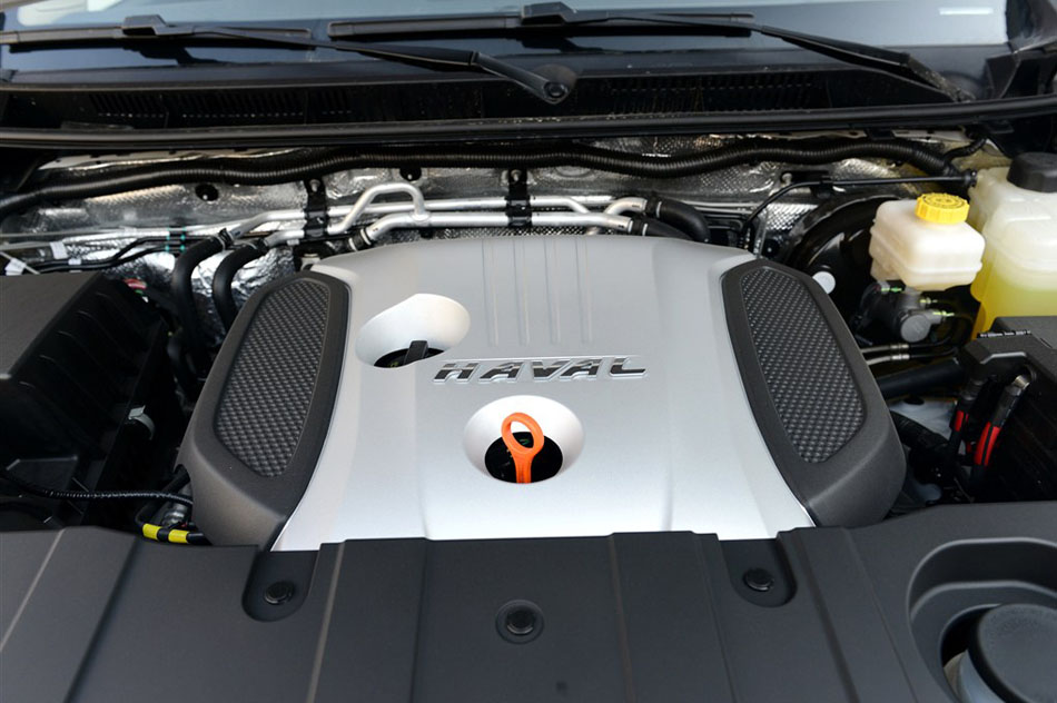 2015款 2.0T 标准型 引擎底盘