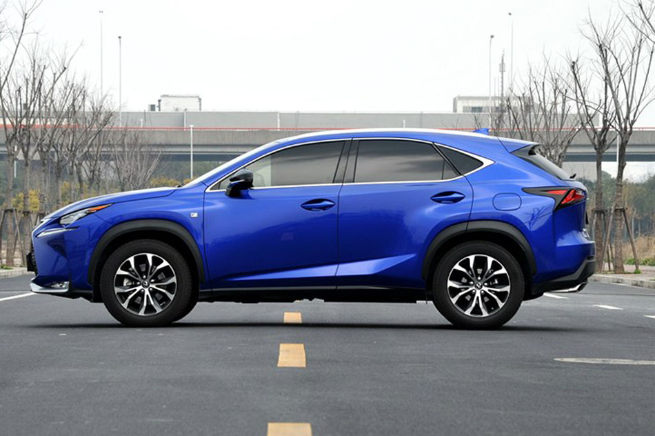 2015款 200t 全驱 F SPORT 外观