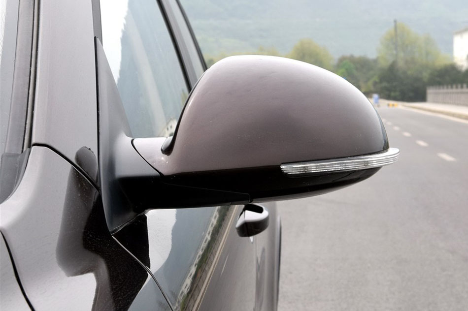 2015款 1.8T CVT睿智型 细节