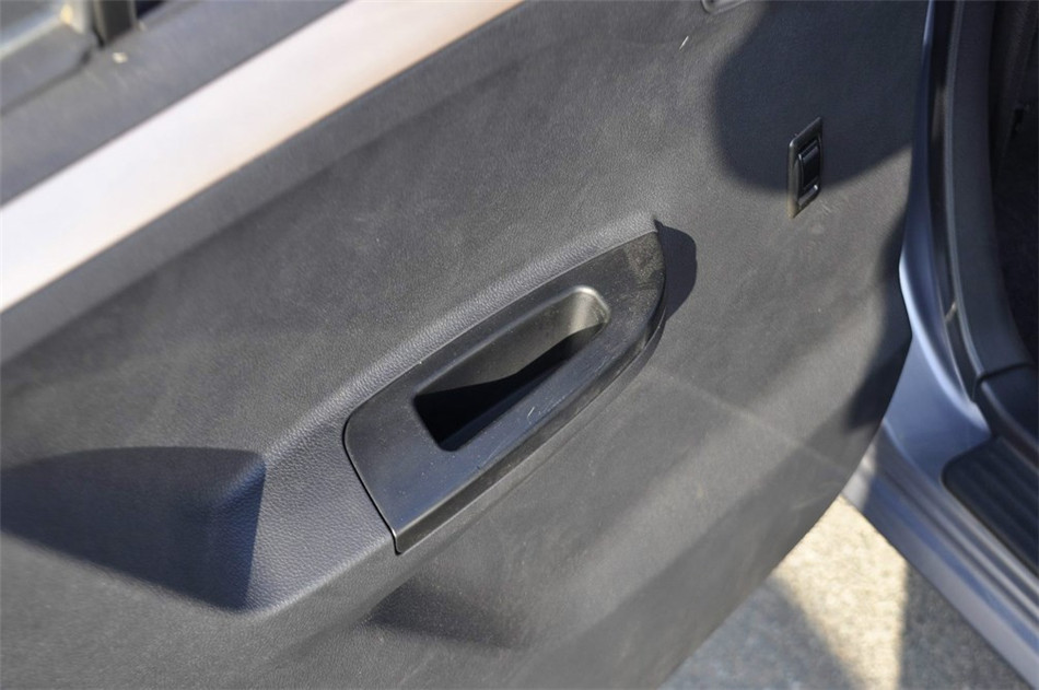 2013 1.5L MT Ӣ οռ