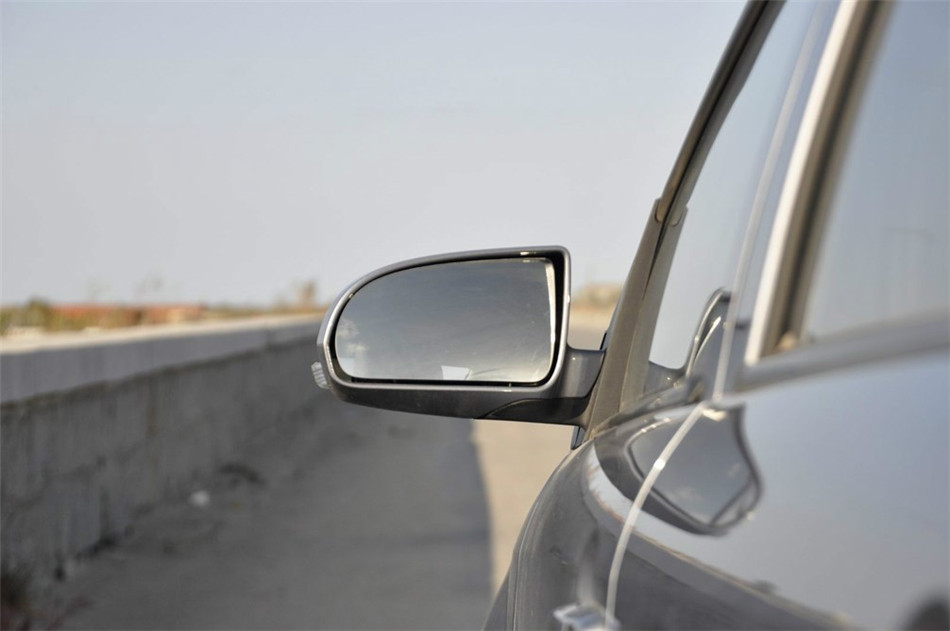 2013款 1.5L MT 精英型 其他