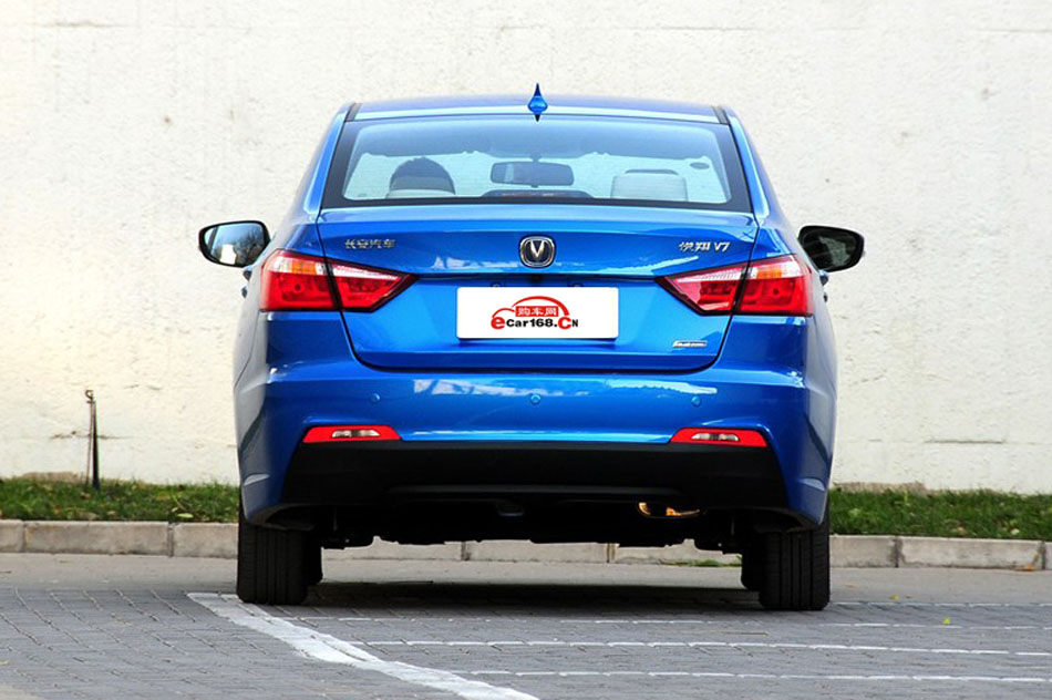 2015款 1.6L 自动乐趣型 外观