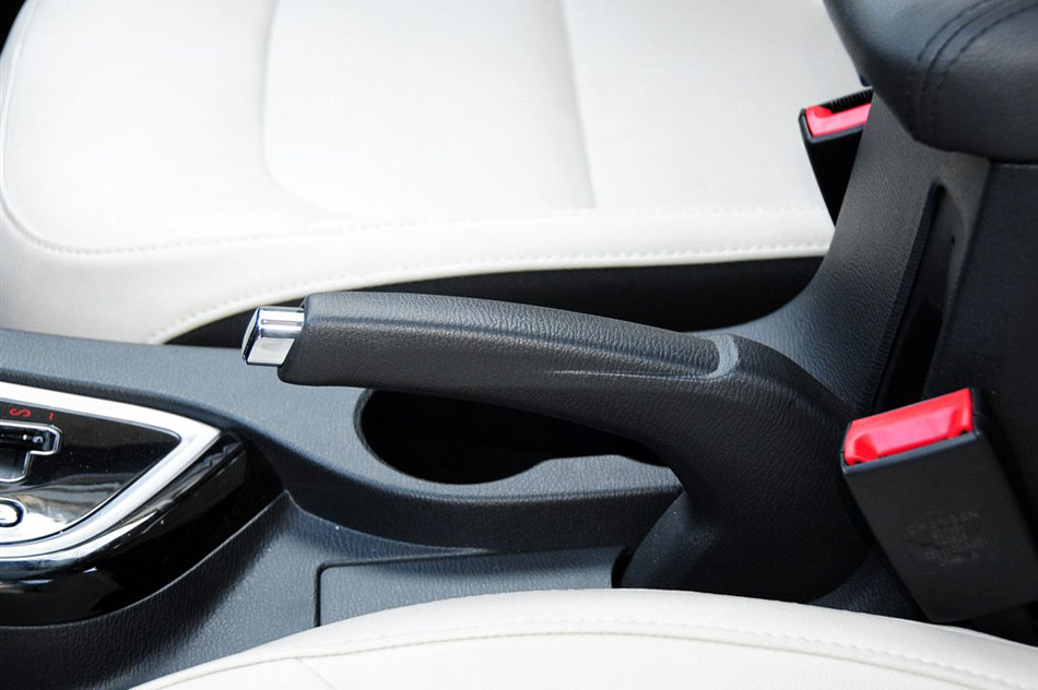 2015款 1.6L 自动乐趣型 内饰