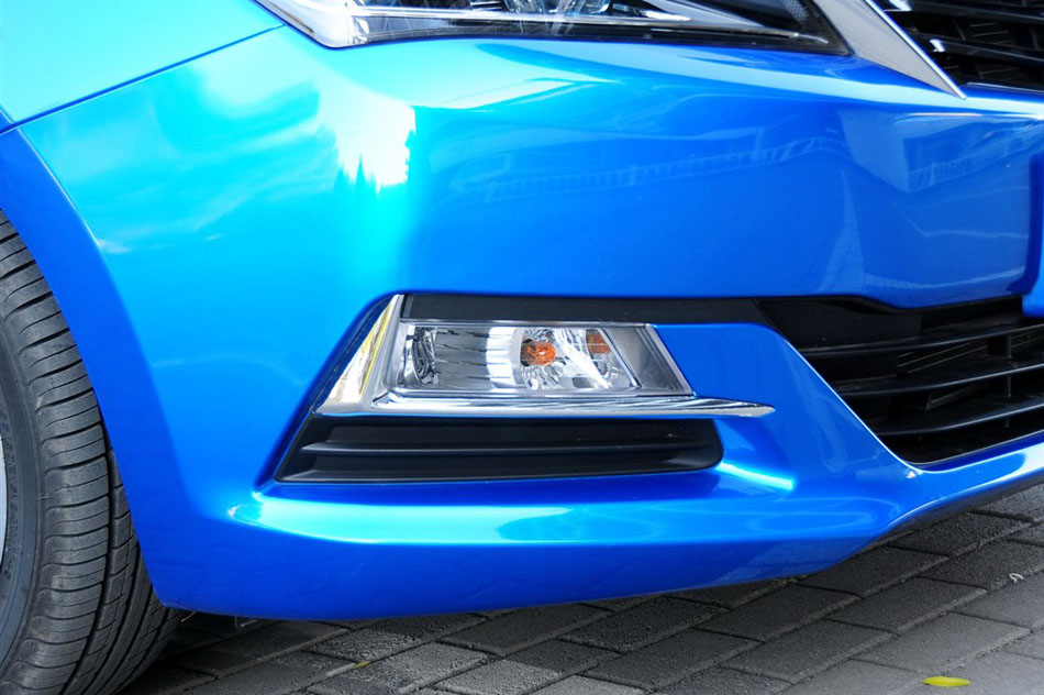 2015款 1.6L 自动乐趣型 细节