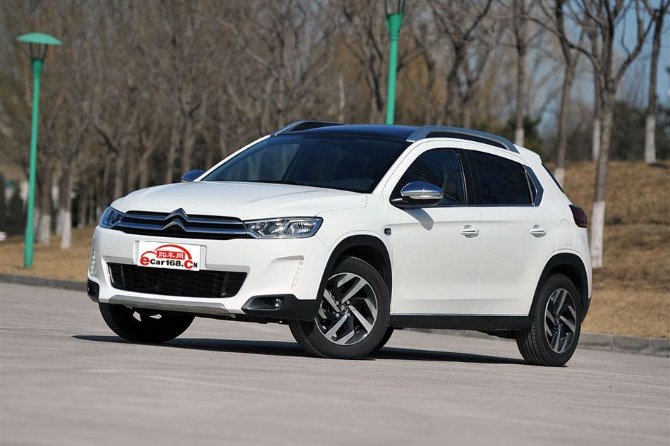 2015款 1.6THP 自动旗舰型 外观