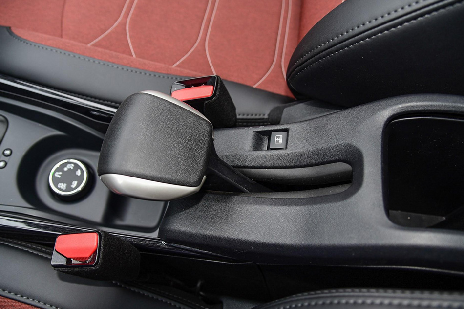 2019款 190THP 自动越领版 内饰