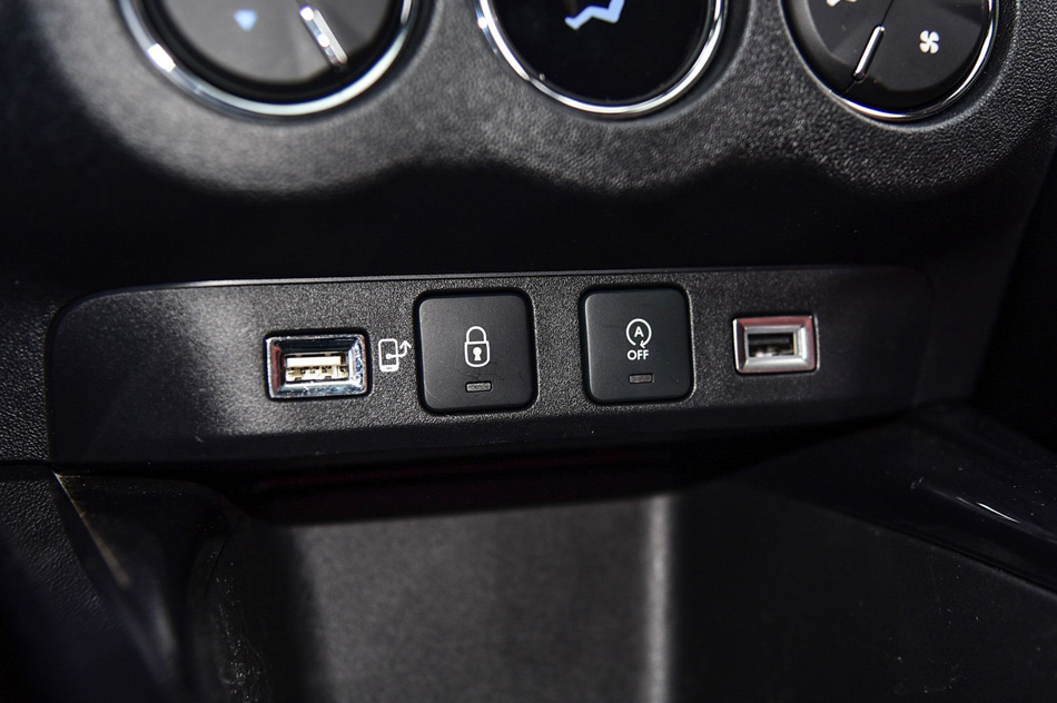 2019款 190THP 自动越领版 内饰