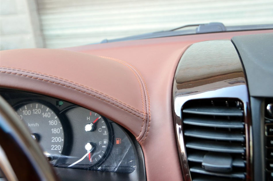 2014款 2.4L 四驱舒适型 内饰