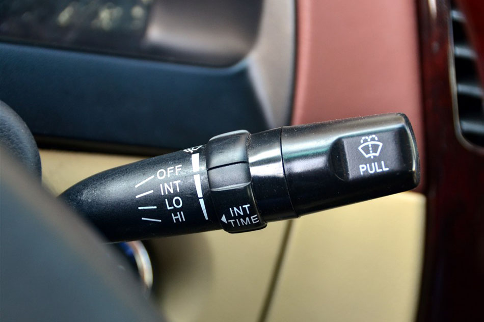 2014款 2.4L 四驱舒适型 内饰