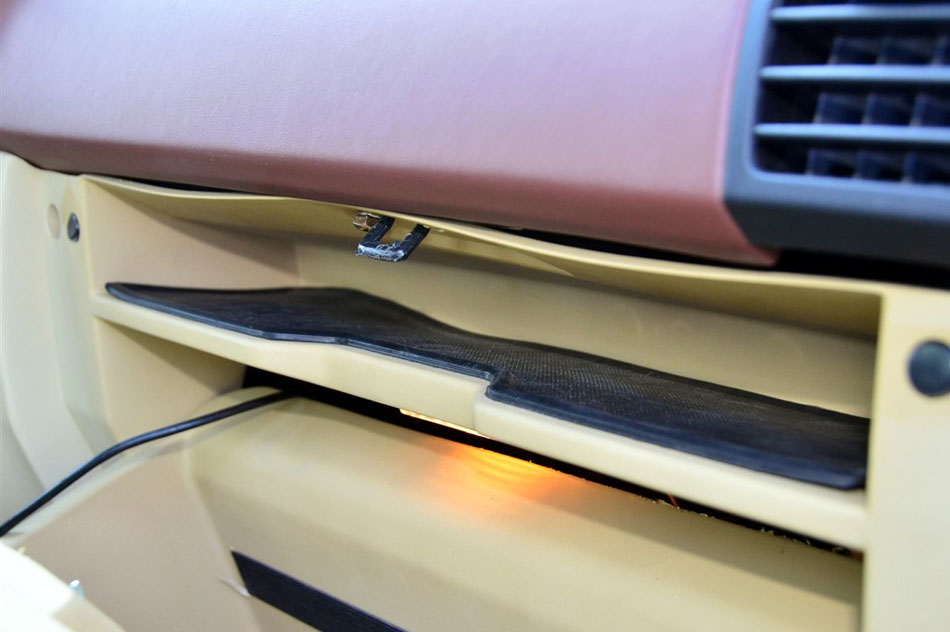 2014款 2.4L 四驱舒适型 内饰