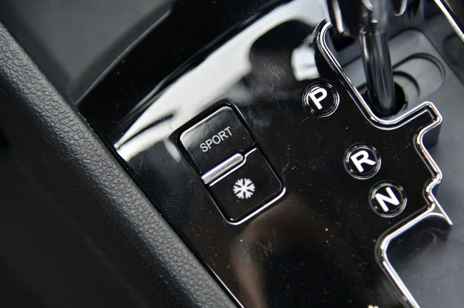 2014款 1.5L 自动尊尚型 内饰