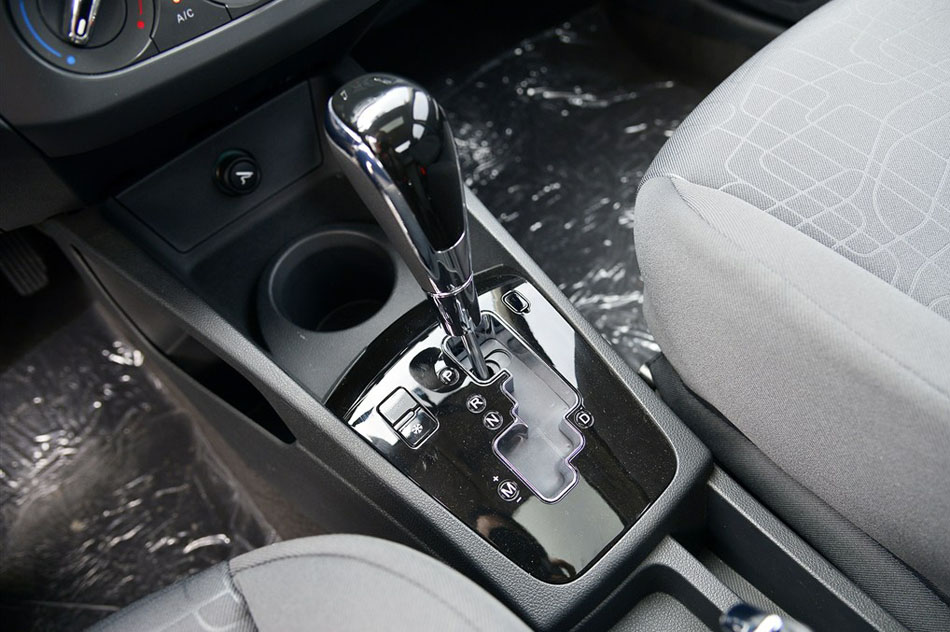 2014款 1.5L 自动尊尚型 内饰