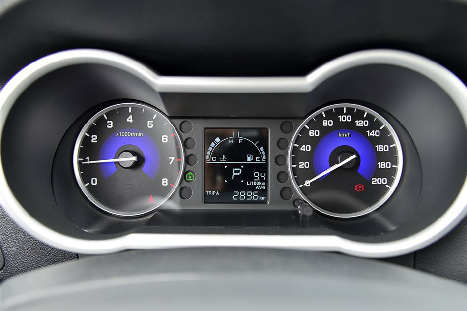 2014款 1.5L 自动尊尚型 内饰