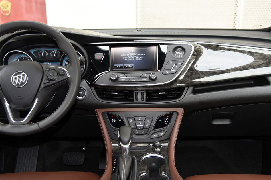 2015款 20T 四驱豪华型 内饰