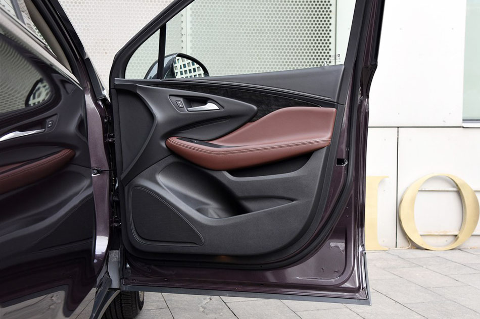 2015款 20T 四驱豪华型 座椅空间