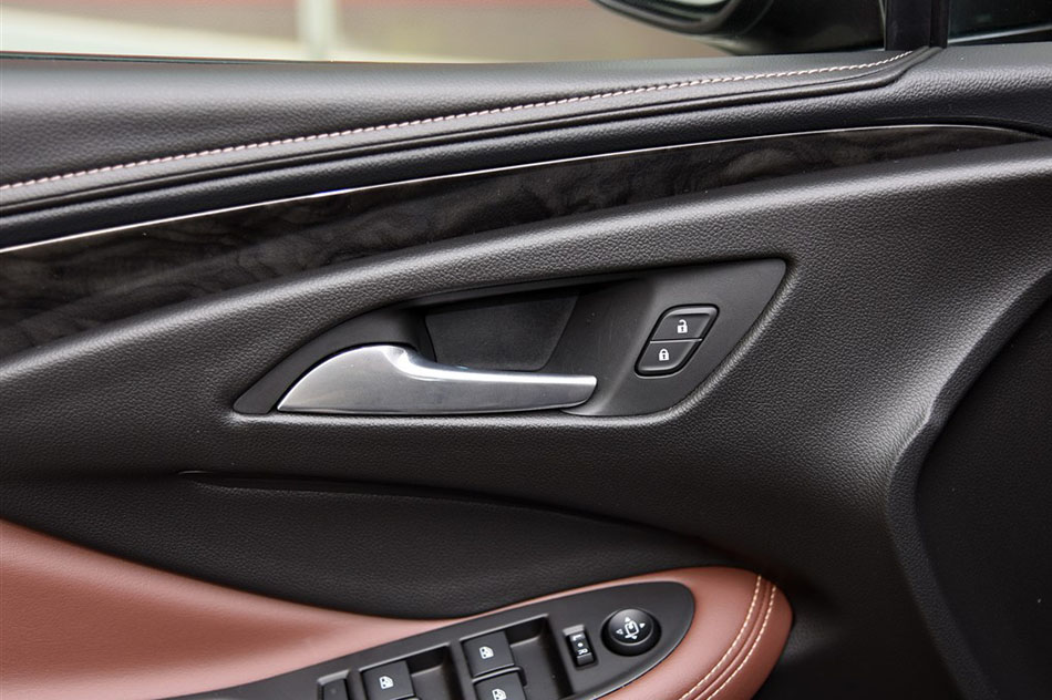 2015款 20T 四驱豪华型 座椅空间