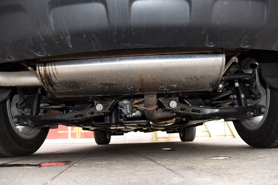 2015款 20T 四驱豪华型 引擎底盘