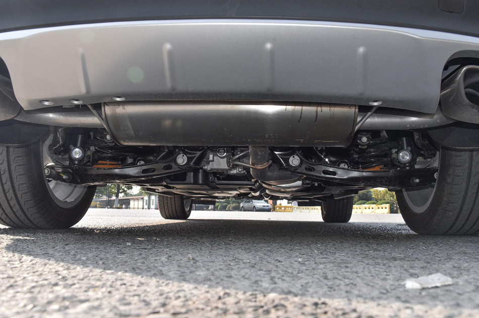 2018款 28T 四驱全能运动旗舰型 引擎底盘