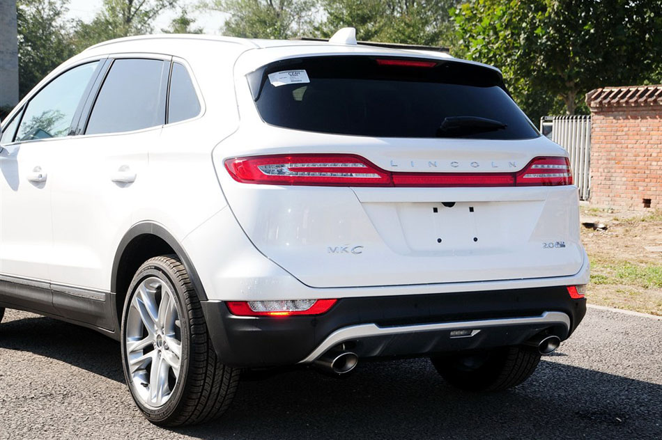 2014款 2.0T 四驱尊耀版 细节