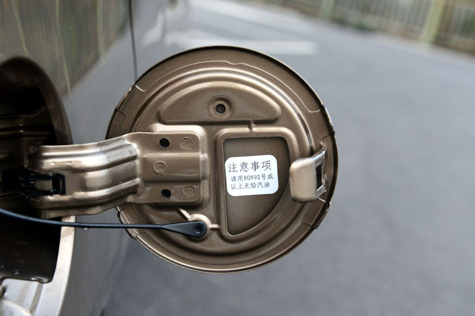 2015款 1.8L 自动尊贵型 其他