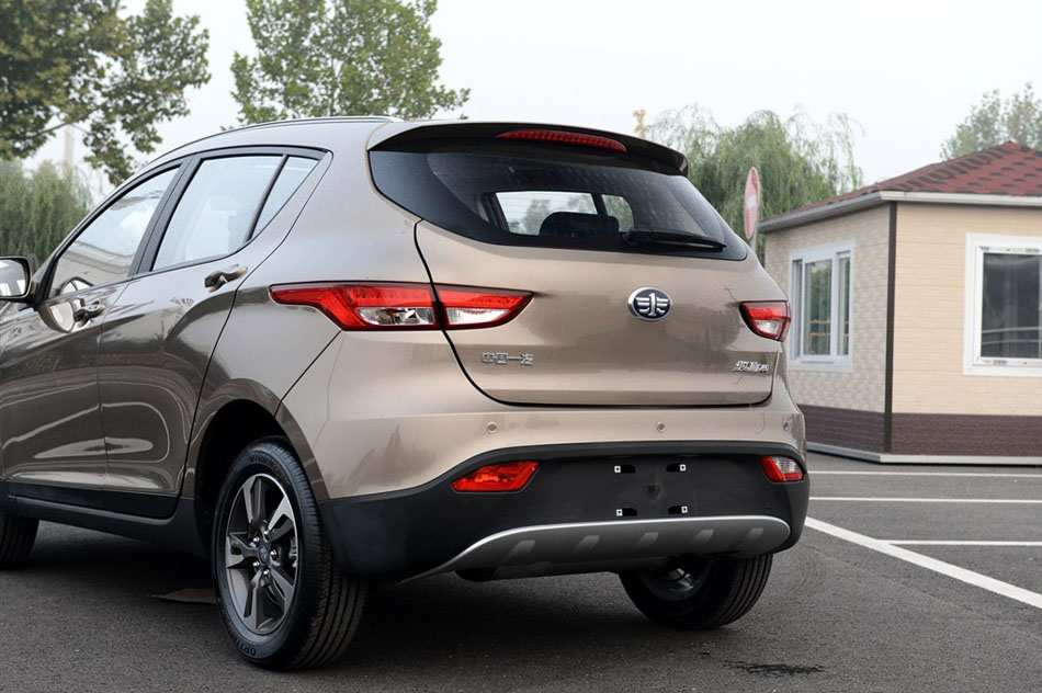 2015款 1.8L 自动尊贵型 其他