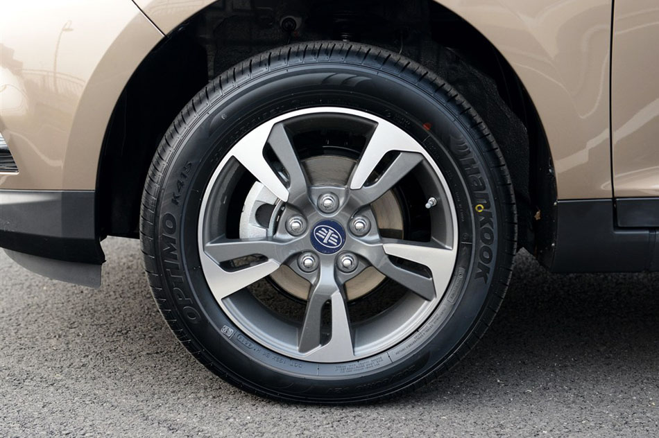 2015款 1.8L 自动尊贵型 其他