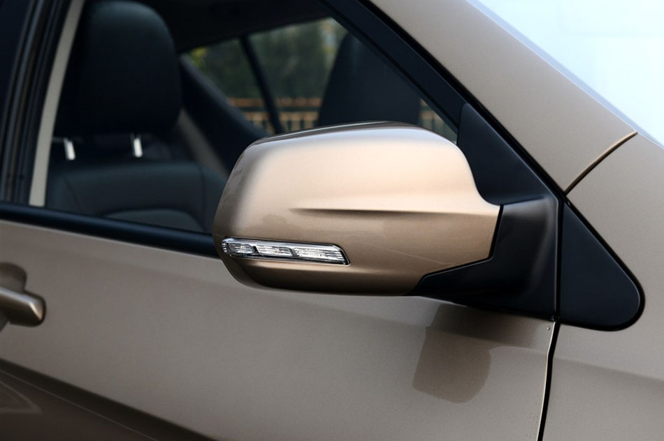 2015款 1.8L 自动尊贵型 其他