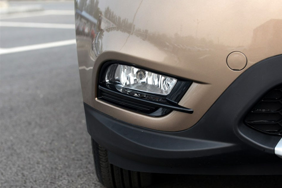 2015款 1.8L 自动尊贵型 其他