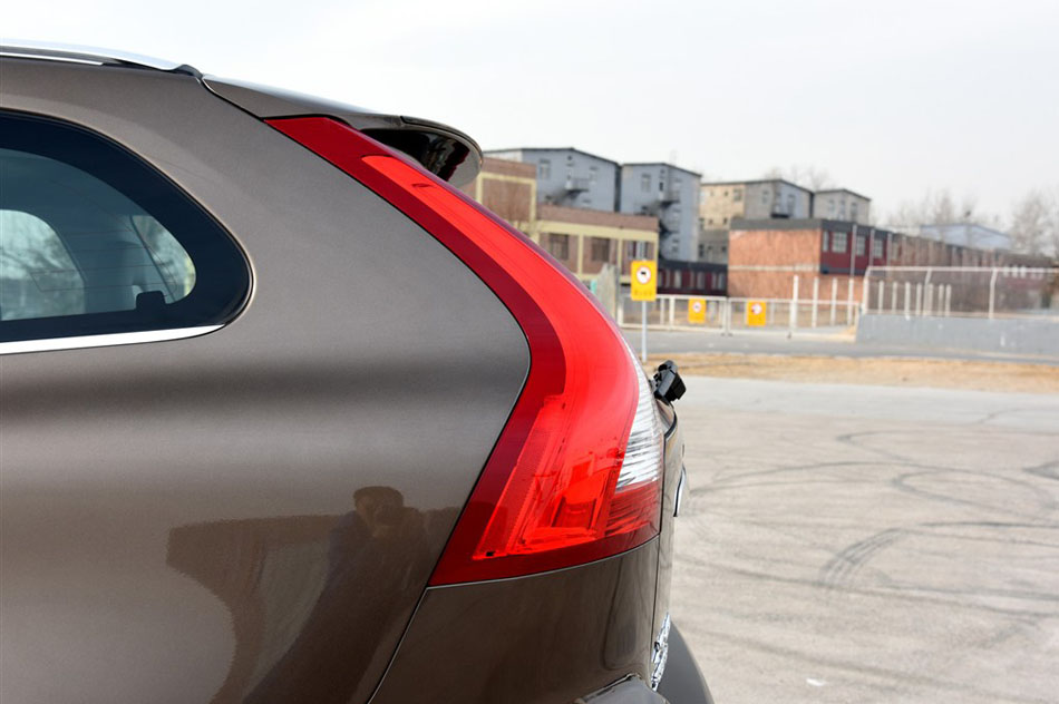 2015 2.5T T6 AWD Խ ϸ