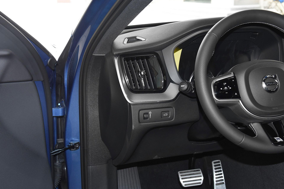 2019款 T5 四驱智远运动版 内饰