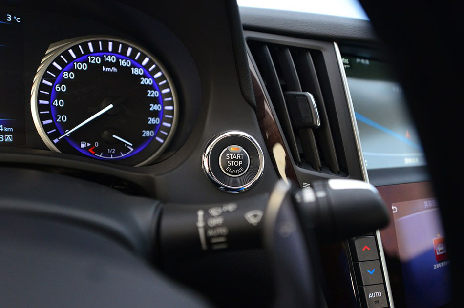 2015款 2.0T 豪华运动版 内饰