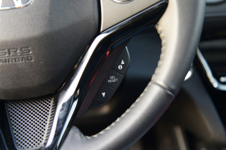 2015款 1.8L VTi CVT豪华版 内饰