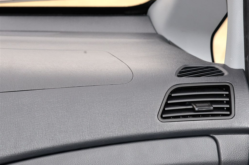 2015款 1.8L1.8L 舒适型 内饰