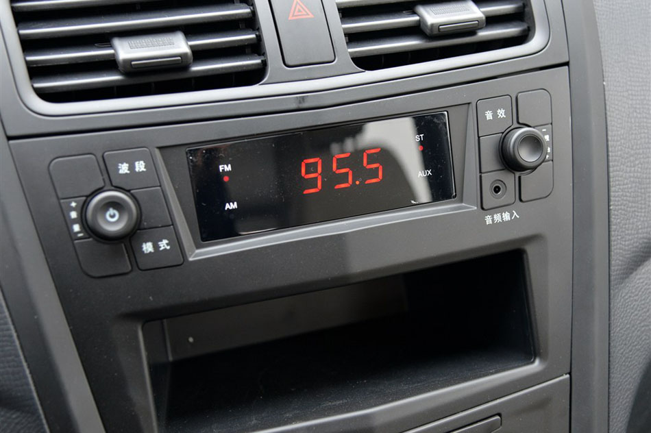 2015款 1.8L1.8L 舒适型 内饰