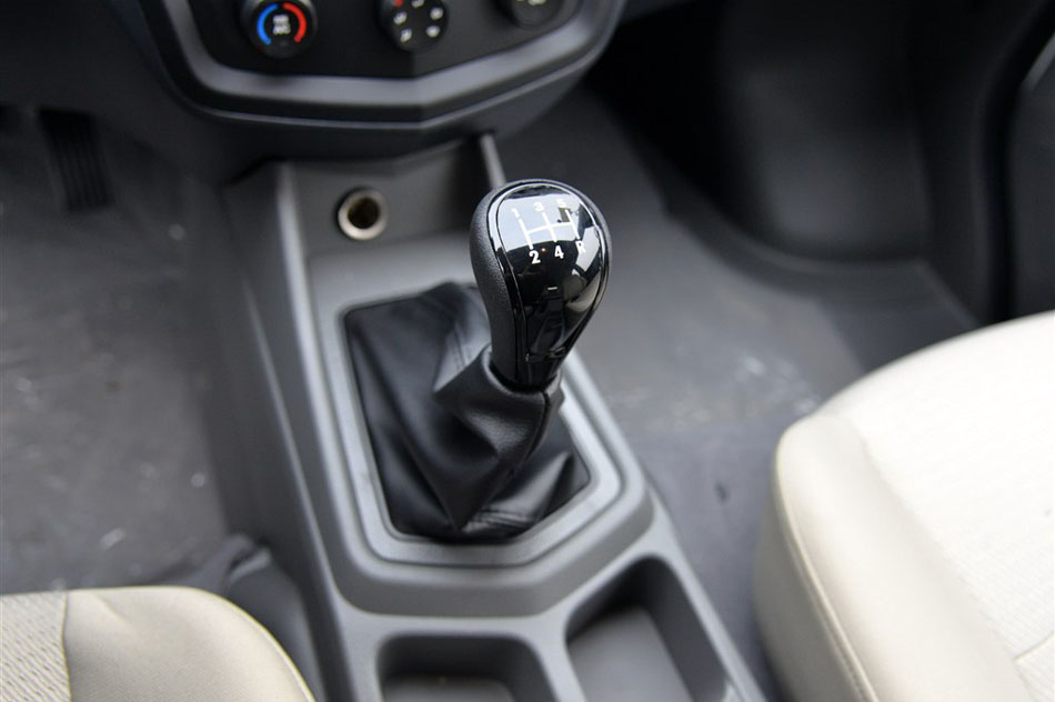 2015款 1.8L1.8L 舒适型 内饰