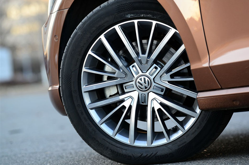 2015款 330TSI DSG豪华版 细节